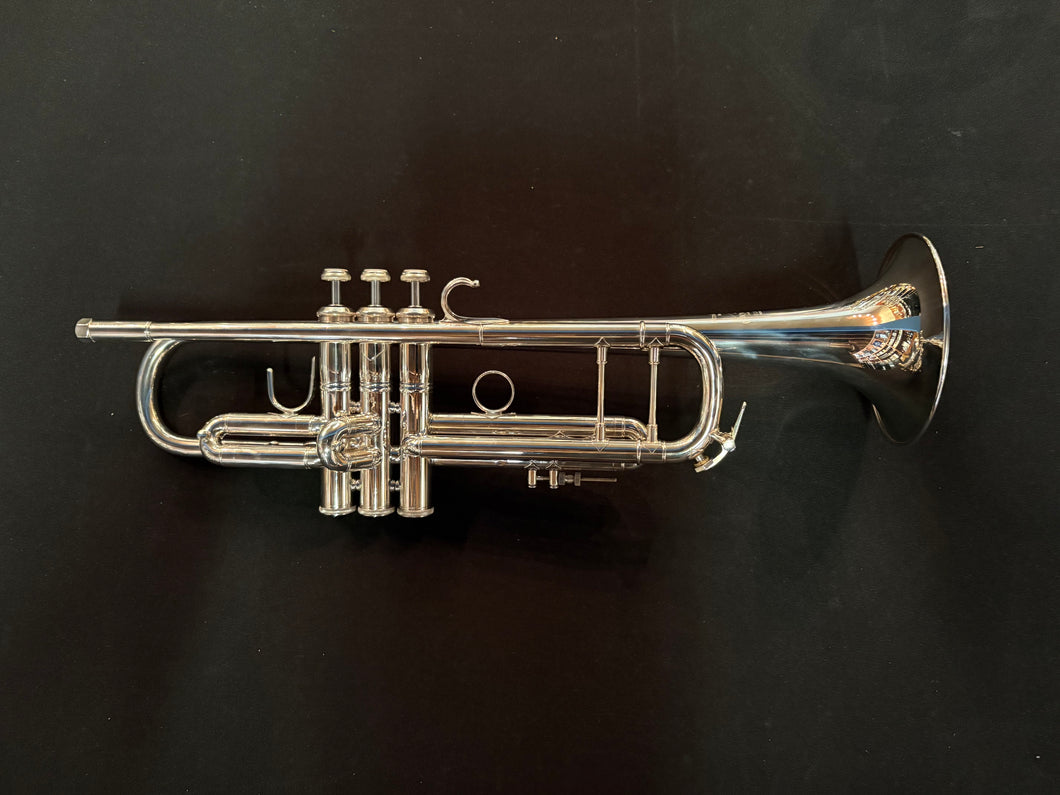 Demo Bach 190S43 Stradivarius Bb Trumpet