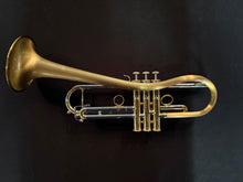 CarolBrass CTR-5284L-GLT(D) Euro-Bell Trumpet – Sterling Silver Leadpipe, Large Bore – LIKE NEW