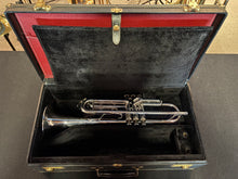 Vintage Getzen Eterna 900S "Doc Severinsen" Bb Trumpet – Silver Plate – SK Serial Number