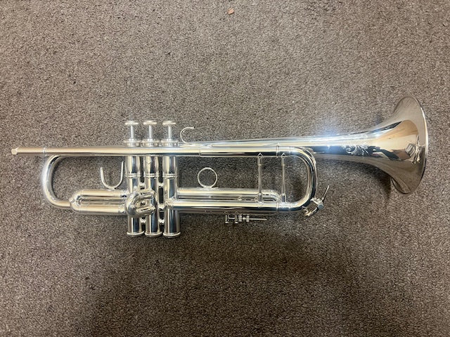Bach 190S37 Bb Trumpet