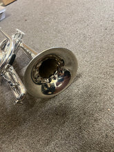 Brand New Getzen 3850S Custom Cornet. Shipping damage