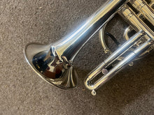 Brand New Getzen 3850S Custom Cornet. Shipping damage