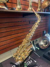 Yamaha YAS-52 Alto Saxophone